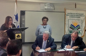 Panama-Cuba-firmaron-cooperacion-agropecuaria